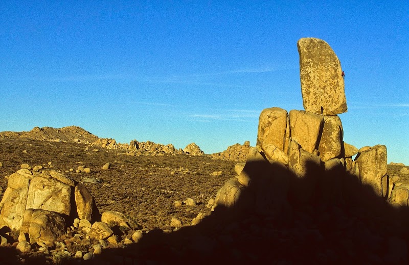 Climbing Adventures in Joshua Tree - Joshua Tree Rock Climbing School