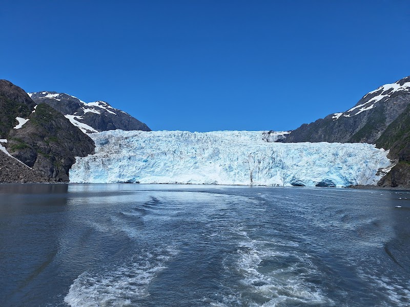 Sailing Through Kenai Fjords - Kenai Fjords Tours