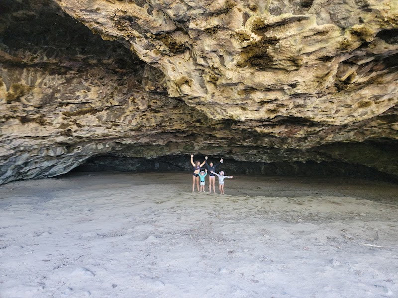 Tropical Paradise: Ha'ena Beach Park - Ha'ena Beach Park