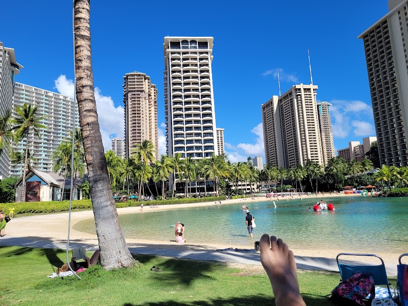Beach Serenity at Lagoon Beach, Honolulu - Lagoon Beach