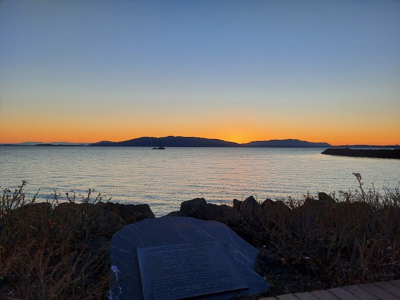 The New Waterfront Trail in Bellingham - New Waterfront Trail