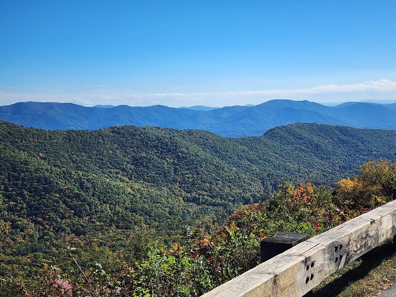 Spectacular Vistas at Lane Pinnacle Overlook - Lane Pinnacle Overlook