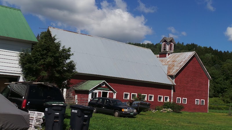 Scenic Retreat: Waitsfield's Natural Charm surrounding landscape