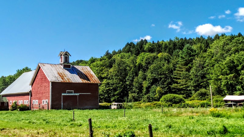 Scenic Retreat: Waitsfield's Natural Charm - Waitsfield