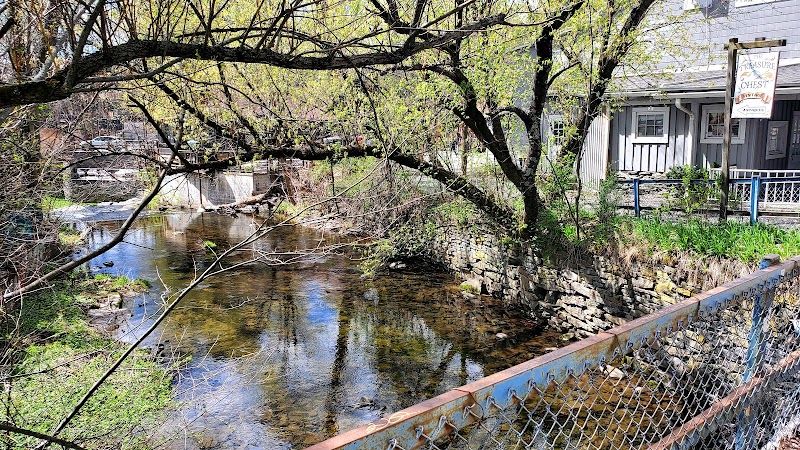 Scenic Serenity: Woodstock's Natural Charm - Woodstock