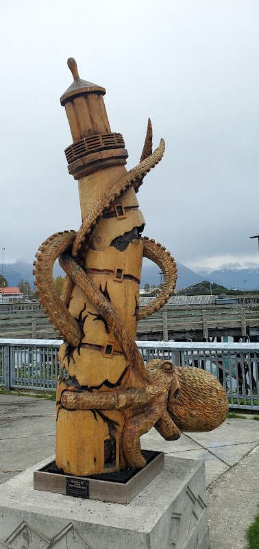 Octopus Totem in Sights of Valdez - Valdez