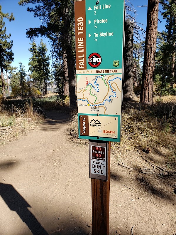 Thrilling Trails: Truck Trails Big Bear, CA outdoor detail
