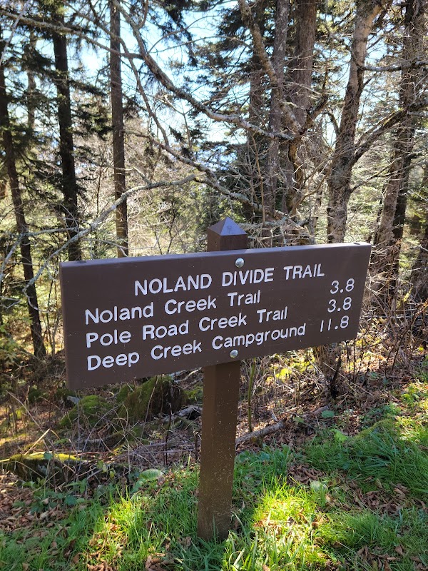 Discover the Noland Divide Trail: A Carolina Gem - Noland Divide Trail Trailhead