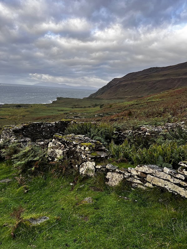 Scenic Start: The Skye Trail Experience outdoor detail