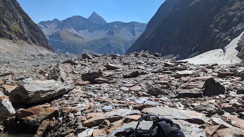 Majestic Peaks of the Tour du Mont Blanc - Tour du Mont Blanc