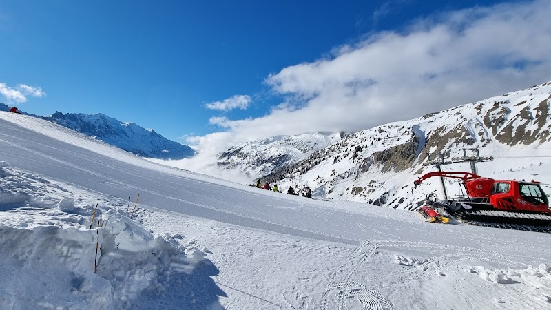 Winter Sports at Telecabine Le Tour Col de Balme - Telecabine Le Tour Col de Balme