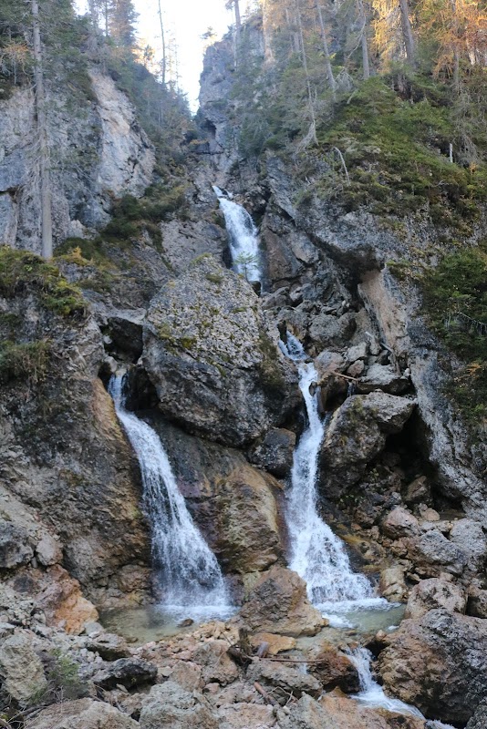 Serenity Amidst Cascades: Gores de Federa - Gores de Federa