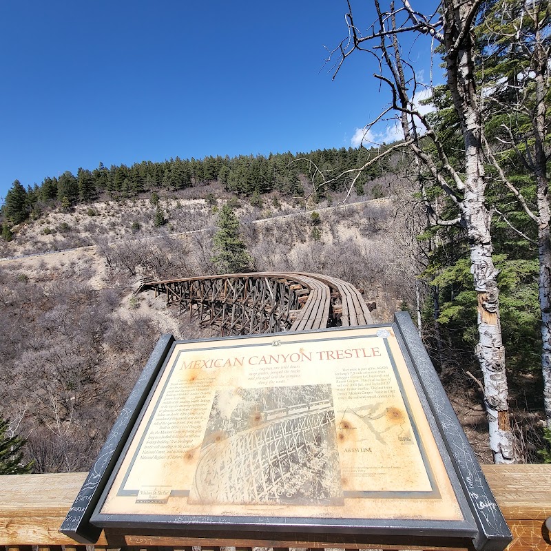 Hiking Paradise at Village Spur Trail - Village Spur Trail