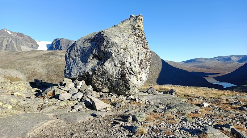 Stunning Landscapes of Besseggen Ridge - Besseggen