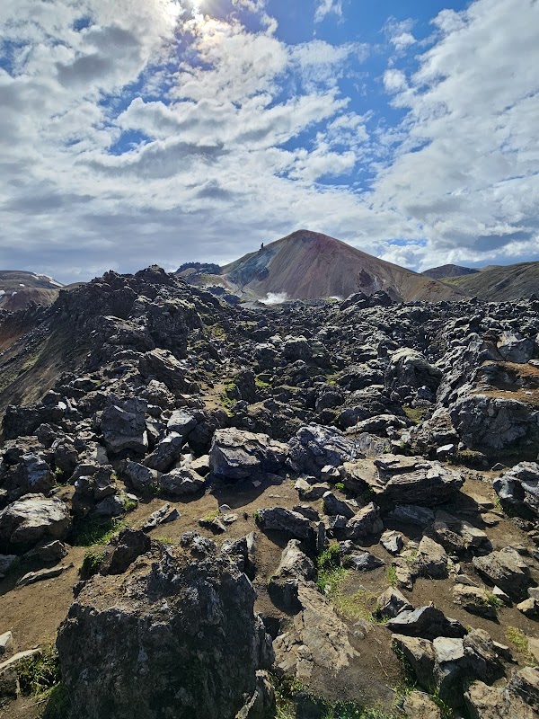Majestic Peaks of Landmannalaugar: Bláhnjúkur - Bláhnjúkur