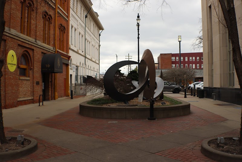 Stroll Through Hamilton's Urban Artistry - The Walking Tour Company