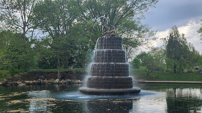 Fountain Serenity in the Heart of Columbus - Goodale Park