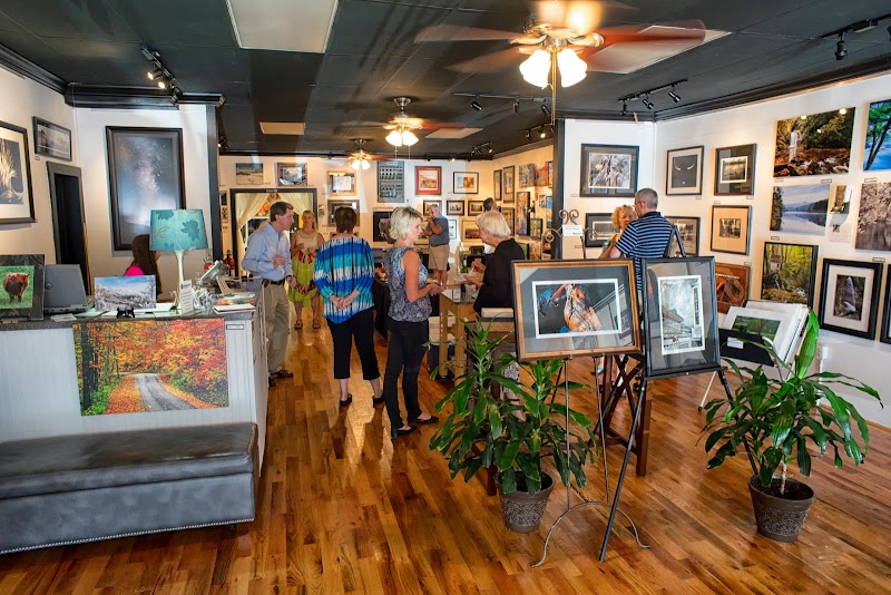 Photographic Art Haven in West Jefferson - Catch Light Gallery