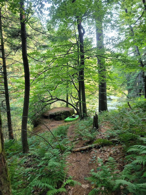 Tranquility Awaits at Mirror Lake State Park outdoor detail