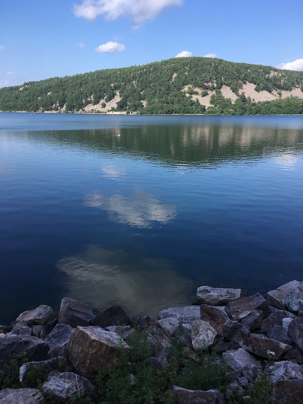 Exploring the Wilderness of South Bluff / Devil's Nose surrounding landscape