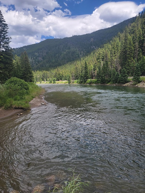Serenity by the Stream: Deer Creek Trailhead - Deer Creek Trailhead