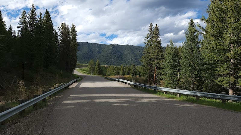 The Scenic Retreat: South Fork Trailhead - South Fork Trailhead
