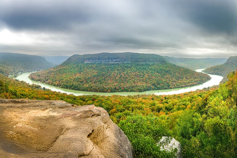 Majestic Views from Snooper's Rock - Snooper's Rock