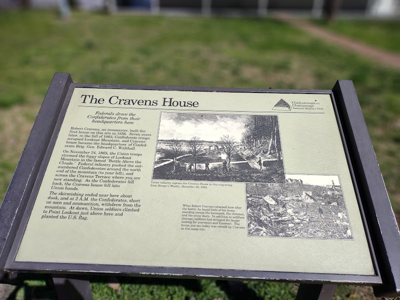 Historic Beauty and Scenic Views at Cravens House - Cravens House