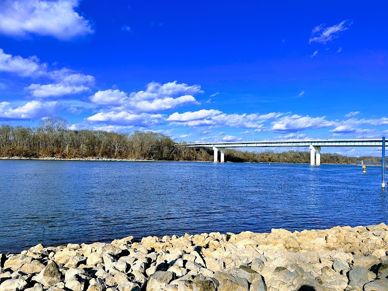 Riverside Retreat: Discover Tennessee Riverpark - Tennessee Riverpark