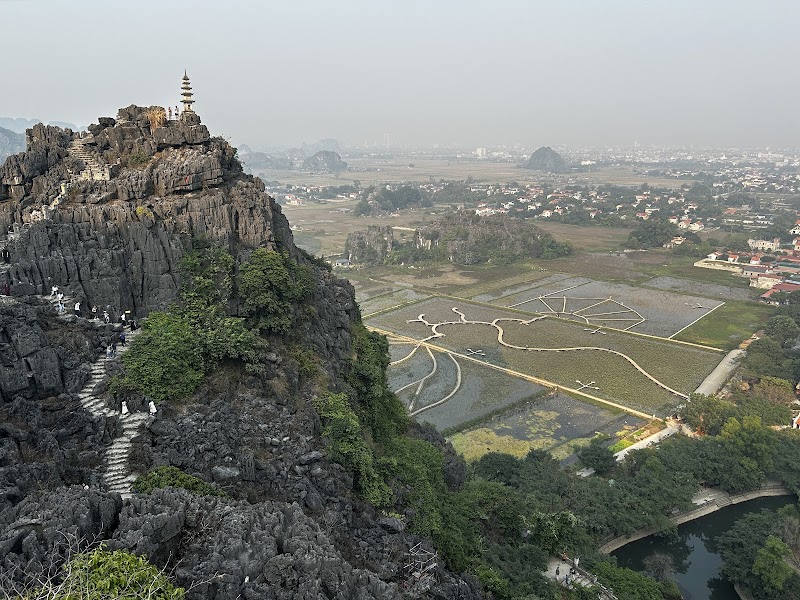 Mua Cave: A Scenic Overlook in Ninh Bình - Mua cave