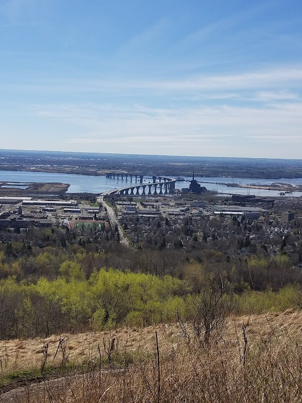 Nature's Vista: Brewer Park in Duluth - Brewer Park