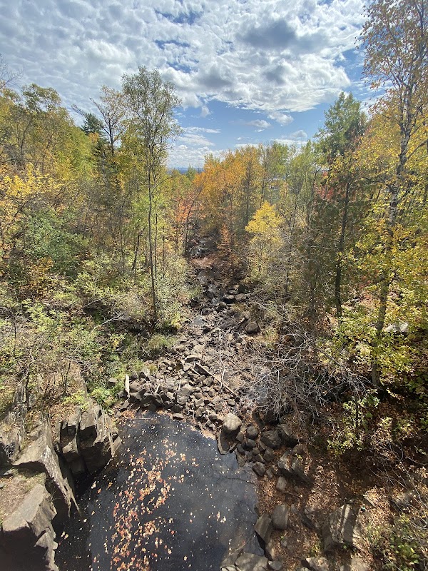 Wilderness Escape at Skyline Trailhead, Duluth - Skyline Trailhead
