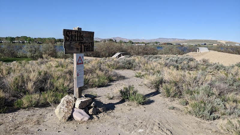 Biking Through Beck Lake's Scenic Trails - Beck Lake Bike Park Trails