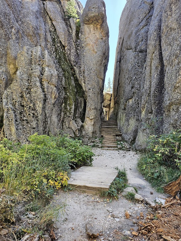 Rock Formations of Sunday Gulch Trail - Sunday Gulch Trail