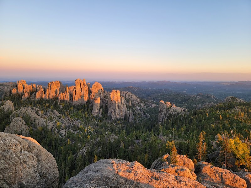 Discover the Natural Beauty of Little Devil's Tower - Little Devil's Tower Trailhead