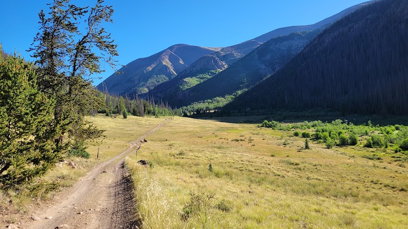 Wilderness Adventure in La Garita surrounding landscape