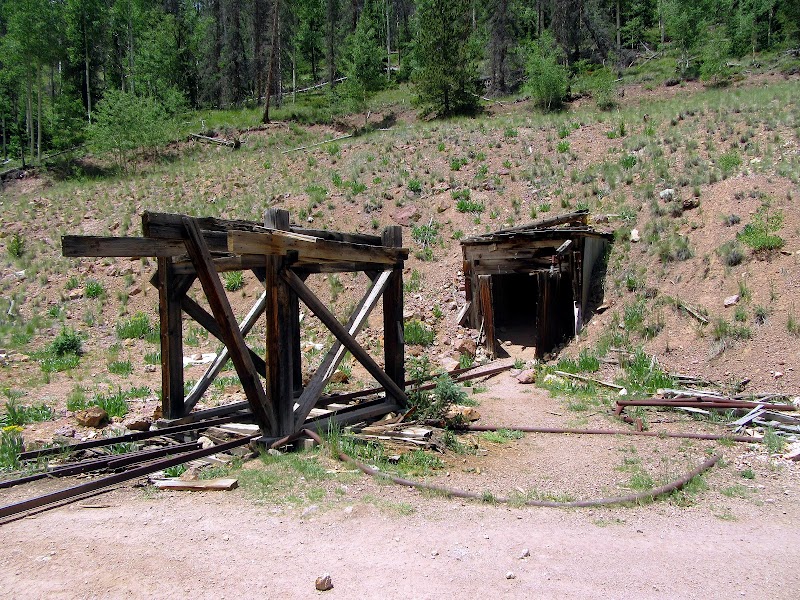 Rock Formations & Mining History at Bachelor Loop surrounding landscape