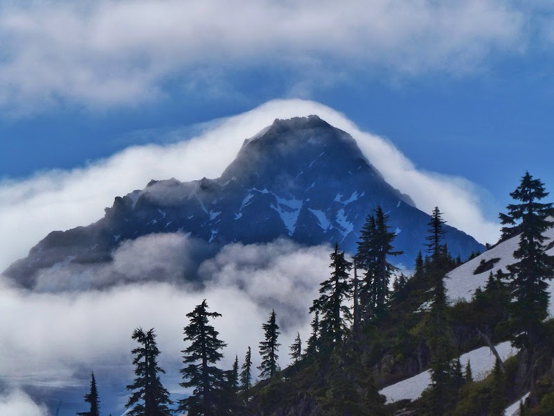 Majestic Peaks of Mount Shuksan - Mount Shuksan