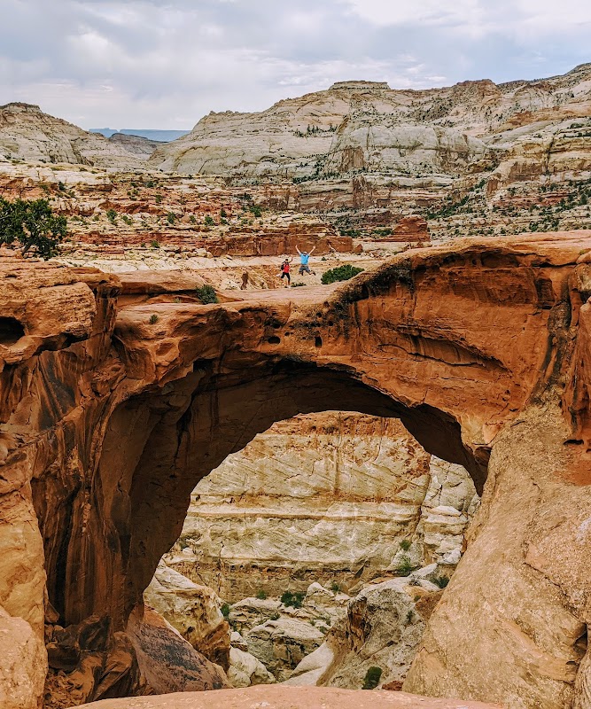 Discover Cassidy Arch in Capitol Reef - Cassidy Arch Trailhead