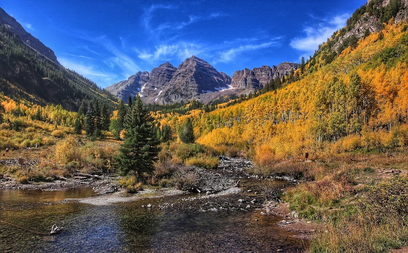 Awe-Inspiring Peaks of Maroon Peak - Maroon Peak