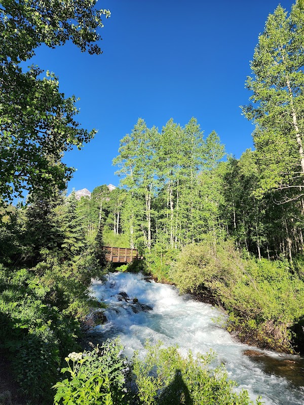 Breathtaking Views at West Maroon Creek, Aspen outdoor detail