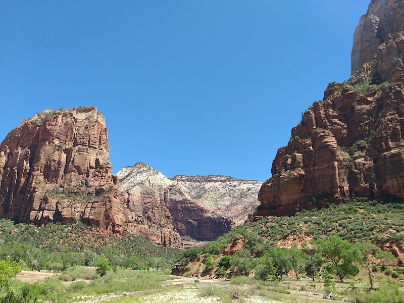 Majestic Wonders: Mount Majestic - Mount Majestic
