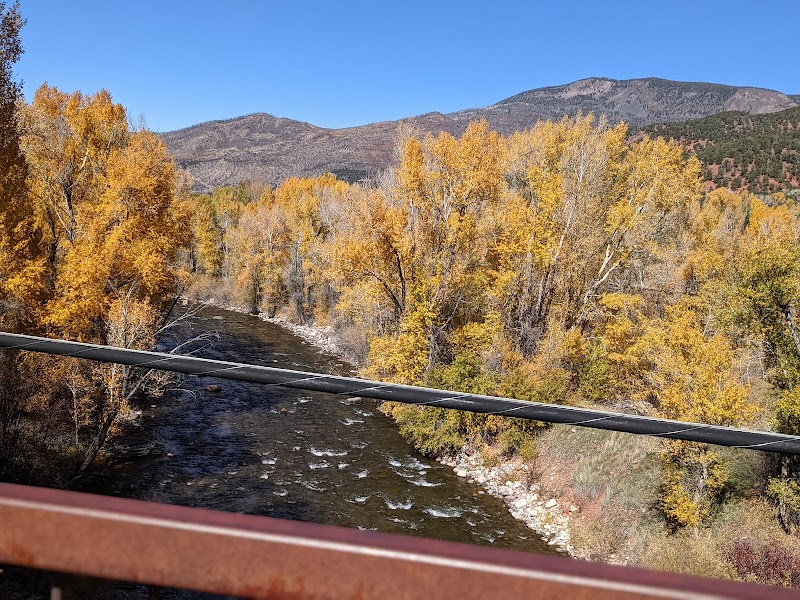 Majestic Mountain Escapes at BRIDGE POINT surrounding landscape