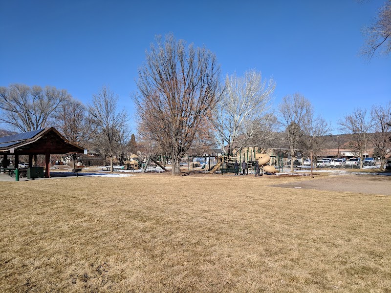 Nature's Haven in Carbondale: Sopris Park outdoor detail