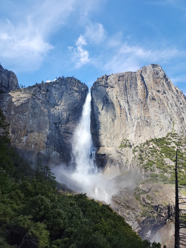Majestic Upper Yosemite Falls in California - Upper Yosemite Falls Trail