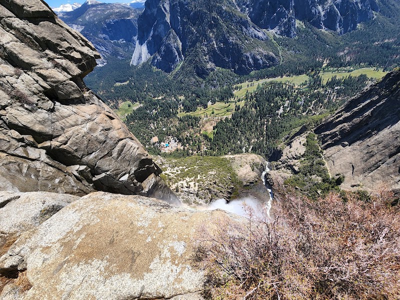 Majestic Upper Yosemite Falls in California - Upper Yosemite Falls Trail