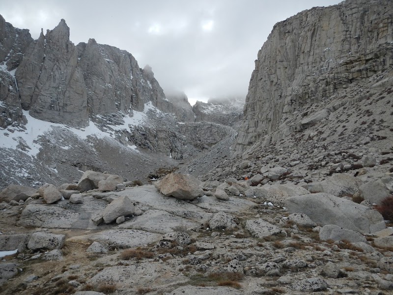 Hiking to Mount Whitney Summit Shelter - Mount Whitney Summit Shelter