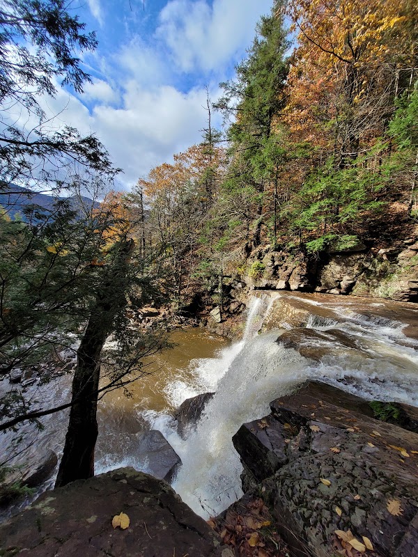 Waterfall Wonder: Kaaterskill Falls surrounding landscape