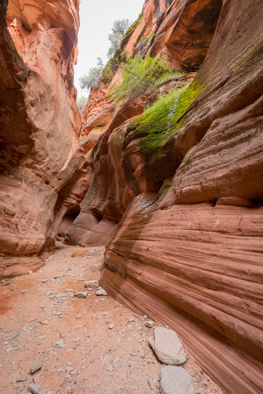 Wonders of Peek-A-Boo Slot Canyon - Peek-A-Boo Slot Canyon