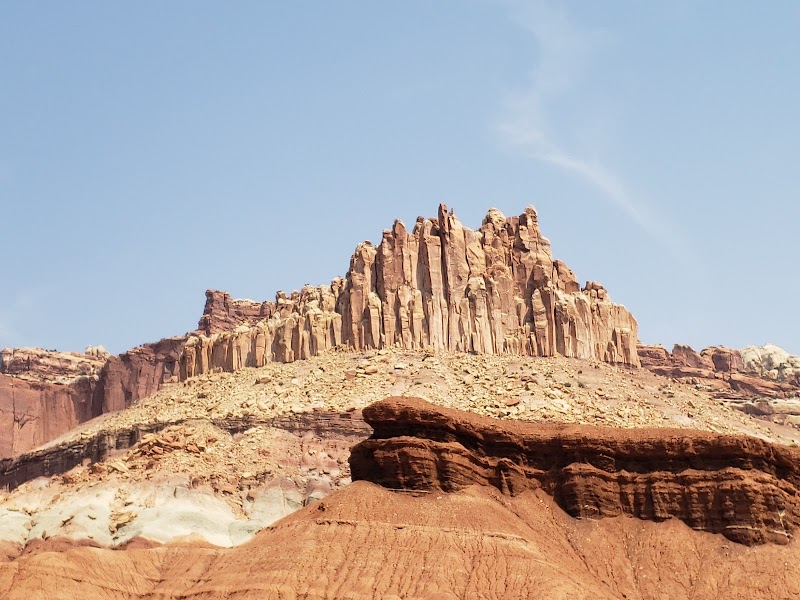 Marvel at Nature's Wonder: Goosenecks Overlook outdoor detail